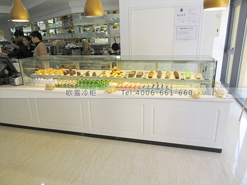 F074北京朝阳凯芙蒂甜品蛋糕柜