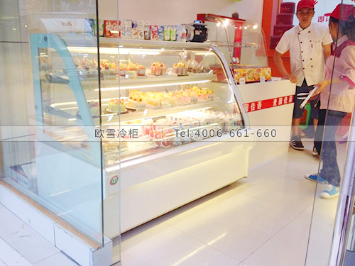 F039广西南宁麦园佳语弧形蛋糕冷藏柜