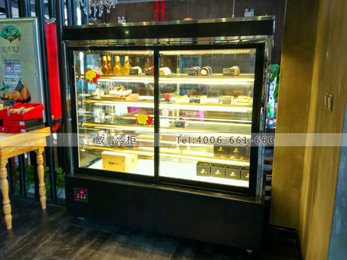 F128辽宁省沈阳市和平区黑爵士烘培坊蛋糕展示柜