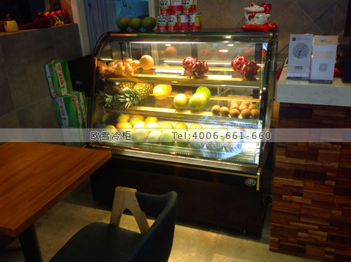 F139上海市徐汇区有间甜品店蛋糕展示柜